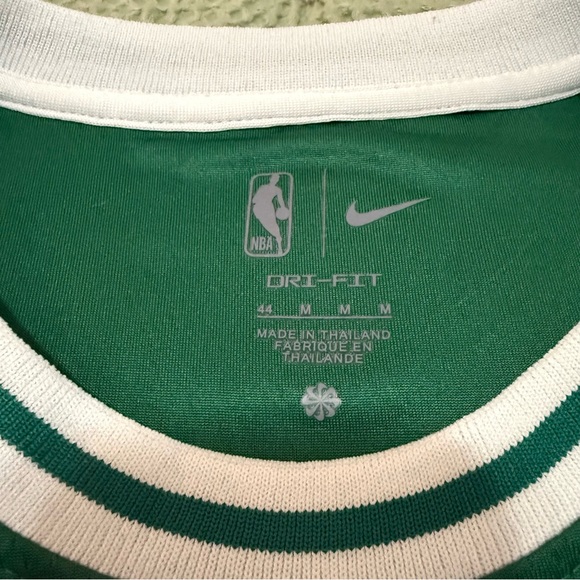 Nike Celtics Jason Tatum Jersey - Picture 5 of 7
